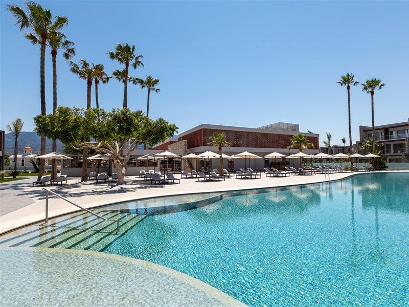Utopia Blu 4*