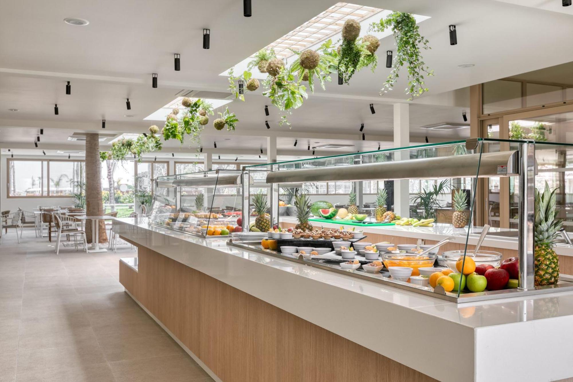 Utopia Blu Hotel 4*